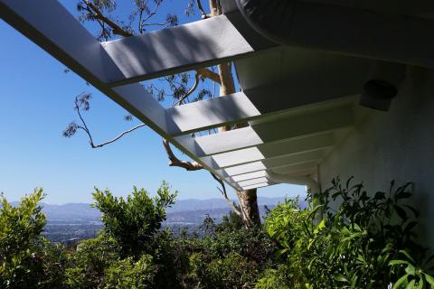Hollywood Hills - Repair